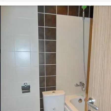 феста първа линия Apartmán